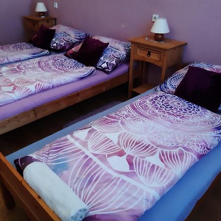 U Pani Malirky Apartman Valtice Kültér fotó